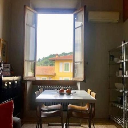Sunny Top Floor In San Frediano Florence Luaran gambar